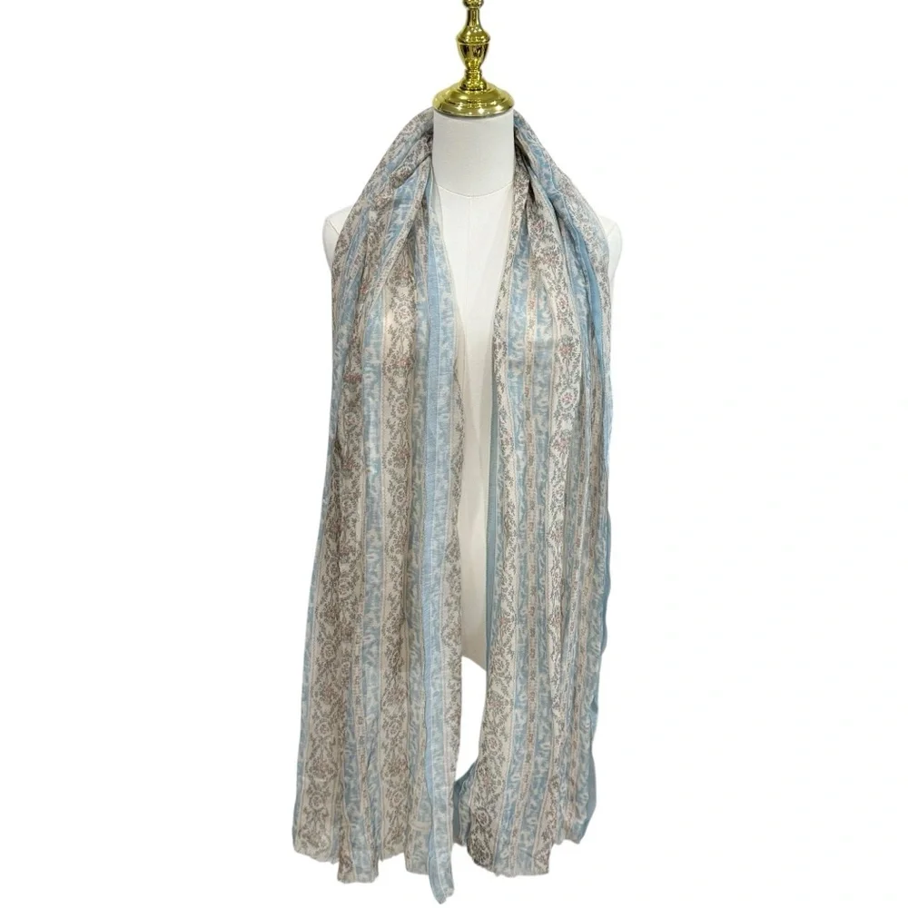 NWT Lauren Ralph Lauren Blue and Cream Floral Stripe Scarf